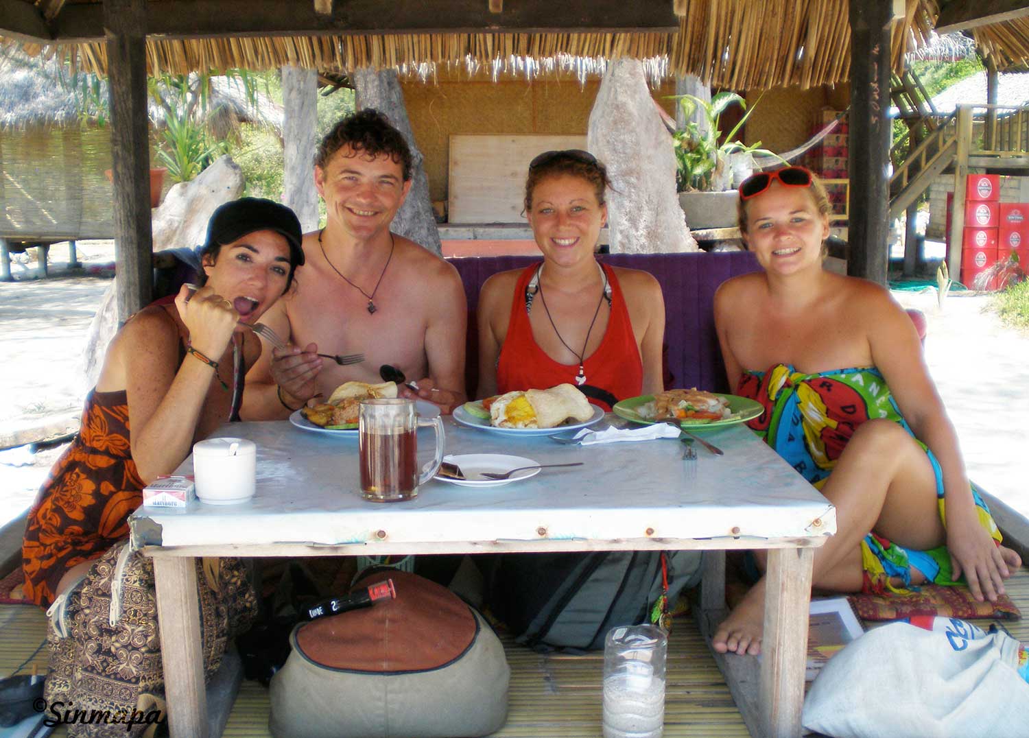 Almuerzo en Gili Meno, indonesia, bali, islas Gili