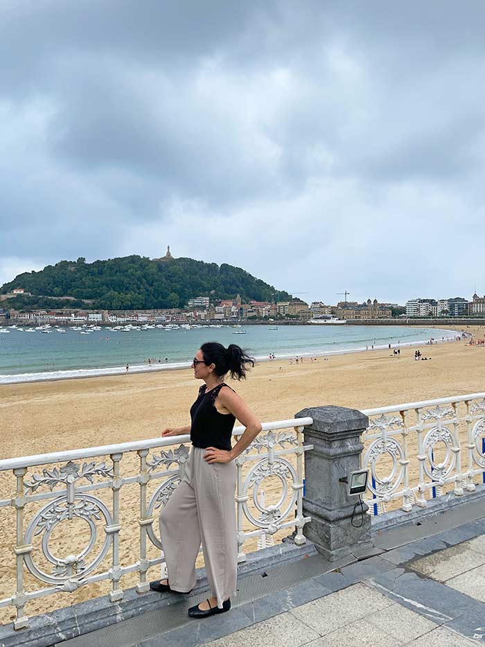 Qué ver en San Sebastián en una primera visita (2025) 4 qué ver en San Sebastián, qué ver en San Sebastián en un día, qué ver en San Sebastián en 2 días, qué ver en San Sebastián en un fin de semana, qué ver en San Sebastián en 3 días, mejores pintxos en San Sebastián, ruta de pintxos en San Sebastián parte vieja, playas de San Sebastián, isla de Santa Clara barco horario precio, Monte Urgull subir, Monte Igueldo funicular precio horario, Peine del Viento, gipuzkoa, San Sebastián-Donostia,