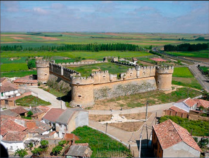 Rincones mágicos de León, León provincia, qué ver en León provincia, ruta por pueblos bonitos de León, rincones secretos en León, rincones mágicos de León provincia, lugares desconocidos en León, ruta por León España, León España, Grajal de Campos, 
