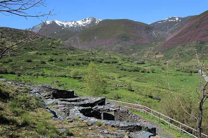 Rincones mágicos de León, León provincia, qué ver en León provincia, ruta por pueblos bonitos de León, rincones secretos en León, rincones mágicos en León provincia, lugares desconocidos en León, ruta por León España, León España, Castro de Chano, 