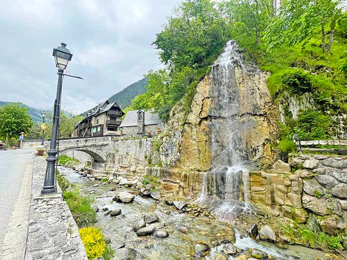 Qué ver en Tredós: el Camino de la Bruja y más en la Val d'Aran 7 Cascada en tredós
