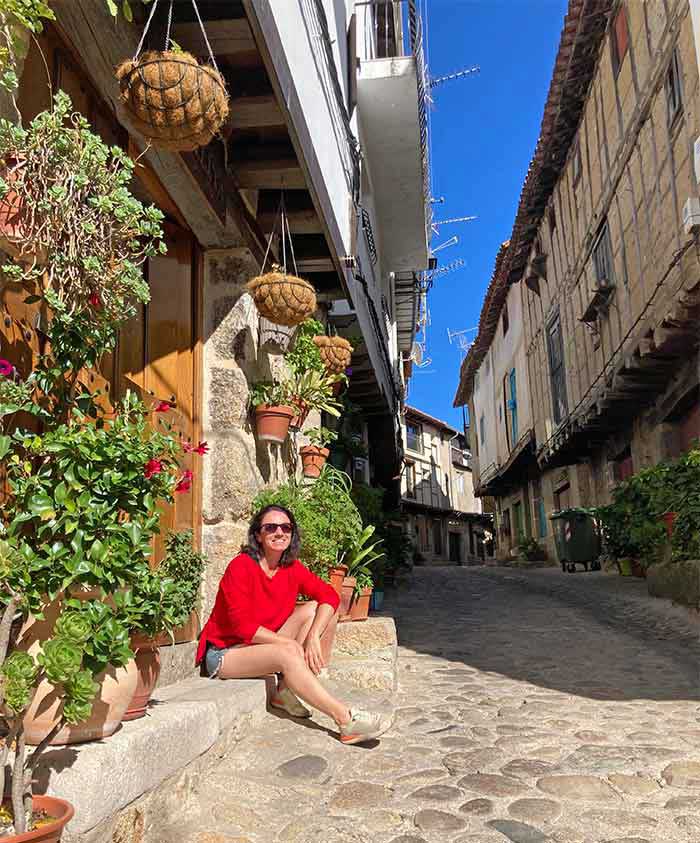 Los 10 pueblos más bonitos de Extremadura: una ruta por sus joyas escondidas 15 Calles de San Martín de Trevejo, provincia de Cáceres, Extremadura