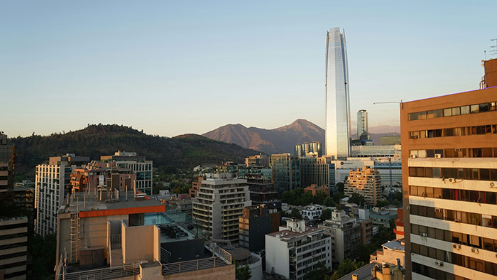 qué ver en Santiago de Chile en un día; qué ver en Santiago de Chile con niños; qué ver en Santiago de Chile en dos días; mejores miradores de Santiago de Chile; barrios con arte en Santiago de Chile, Qué hacer en Santiago de Chile, visitar Santiago de Chile, Qué ver en Santiago Chile; qué ver en Santiago de Chile gratis, planes gratuitos en Santiago, actividades gratis en Santiago de Chile, guía Santiago de Chile gratis, paseos gratis en Santiago, qué visitar en Santiago sin gastar dinero, rutas gratis en Santiago, Qué ver en Chile, 