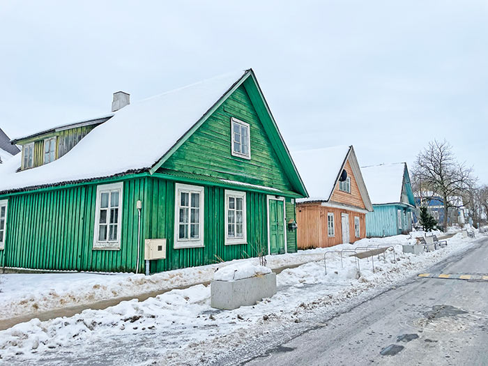 qué ver en Lituania, ruta por Lituania 4 días, viajar a Lituania consejos, Vilna, Kaunas, qué ver en Kaunas, castillo de Kaunas, cómo ir de Vilas a Kaunas, la colina de las cruces Lituania, Šiauliai, Hill of crosses Šiauliai, Lituania en 3 días, excursiones cortas desde Vilna, excursiones de día desde Vilna, Trakai, Kaunas, Trakai, castillo de Trakai, cómo ir de Vilna al castillo de Trakai, cultura Karaíta, Vilna en un día, qué ver en Vilna, mejores cosas que hacer en Vilna, Universidad de Vilna, Užupis, la república independiente dentro de Vilna, Lituania, cárcel Lukiškės, Lukiškės Vilna, prisión Lukiškės, visita guiada a Lukiškės, festival Užgavėnės, celebración Užgavėnės para final del invierno en Lituania, 