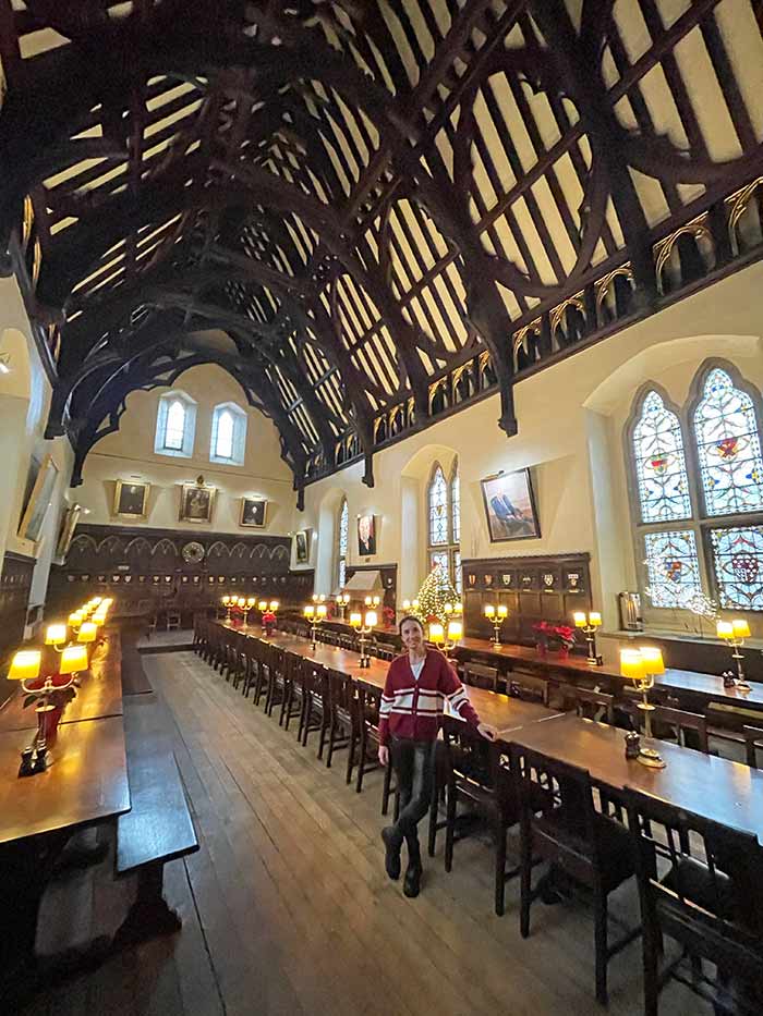 Qué ver en Oxford, qué hacer en Oxford, imprescindibles de Oxford, Oxford Inglaterra, Inglaterra, Reino Unido, qué ver en Inglaterra, Ruta por Inglaterra, excursiones cerca de Londres, Oxford cerca de Londres, cómo llegar a Oxford, Universidad de Oxford, visitar Oxford, Oxford UK, Christ Church College, Radcliffe Camera, Radcliffe Square, Biblioteca Bodleiana, Teatro Sheldonian, Merton College, Magdalen College, Balliol College, Carfax Tower, Iglesia de la Virgen María Oxford, St Mary the Virgin Oxford, The Eagle and Child Oxford, The Lamb & Flag Oxford, Covered Market Oxford, Puente de los Suspiros Oxford, Hertford Bridge Oxford, Oxford Castle & Prison, 