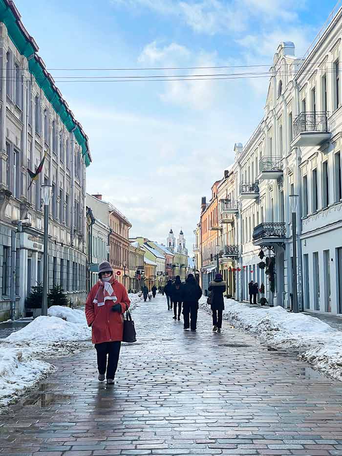 Qué ver en Kaunas: guía de la ciudad más auténtica de Lituania 8 Qué ver en Kaunas, Kaunas Lituania, Dormir en Kaunas, Kaunas en un día, Kaunas en un día desde Vilna, Museo del Diablo Kaunas, Mejores restaurantes Kaunas, Itinerario Lituania, qué hacer en Kaunas, Kaunas en un día, Calle Vilniaus Kaunas