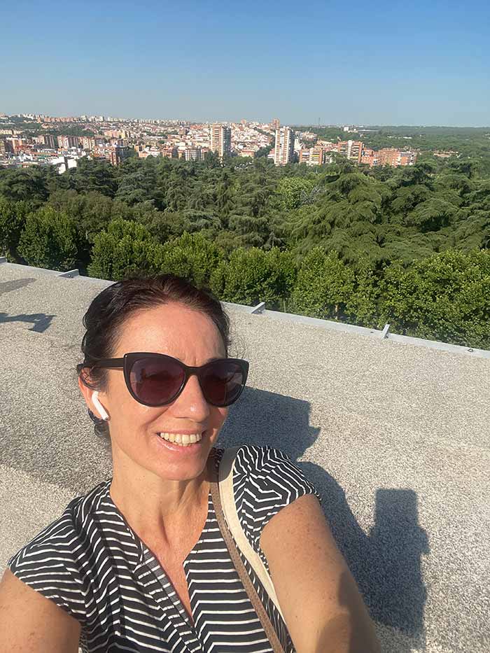 Miradores en Madrid, ruta por los mejores miradores de la capital, Edificios históricos de Madrid, negocios históricos de Madrid, negocios con historia en Madrid, errores al visitar Madrid, visitar Madrid, qué ver en Madrid, imprescindibles de Madrid, qué hacer en Madrid, guía de Madrid, dónde comer en Madrid, tapas en Madrid, alojamiento barato en Madrid, mejores barrios de Madrid, turismo en Madrid, moverse por Madrid, museos de Madrid, planes en Madrid para turistas, 