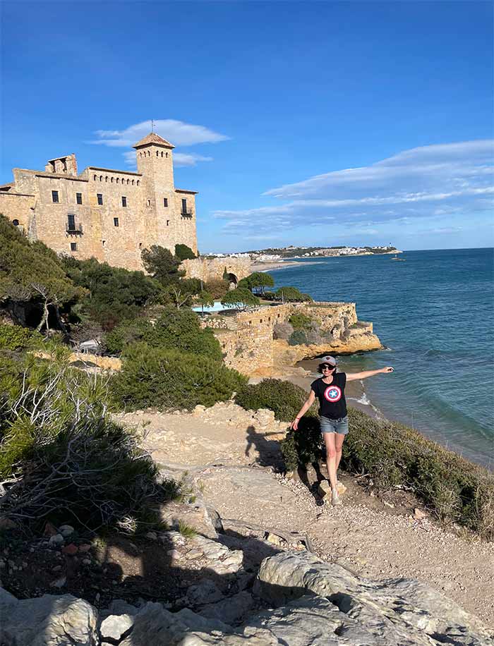 Que ver en la Costa Dorada: 5 lugares imprescindibles 6 qué ver en la costa dorada en 3 días, pueblos más bonitos de la costa dorada, costa dorada turismo, qué hacer en la costa dorada, calas escondidas costa dorada, viajar a tarragona en tren, cómo llegar a la costa dorada, tarragona romana qué ver, altafulla playas, qué ver en cambrils, calas de salou tranquilas, delta del ebro qué visitar, la ràpita tarragona, miravet tarragona, excursiones costa dorada tren