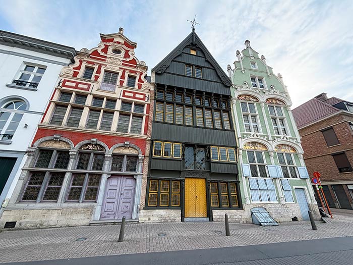 Fachadas de Haverwerf, Malinas, Flandes