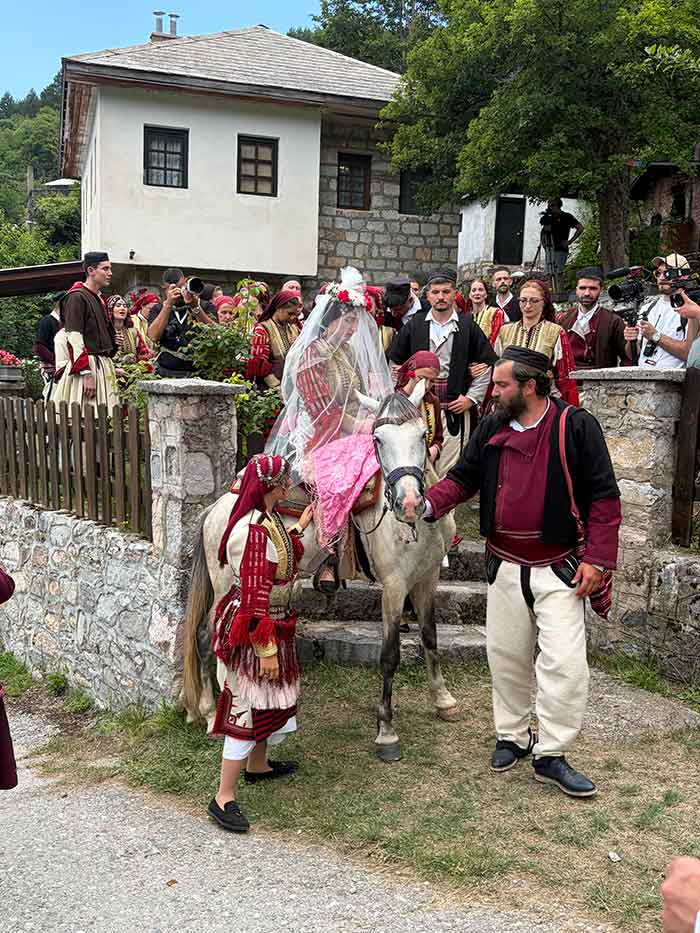 Qué ver en Macedonia: los mejores lugares y el secreto mejor guardado de los Balcanes 16 Rituales de boda de Galičnik, Galicka Svadba, Macedonia